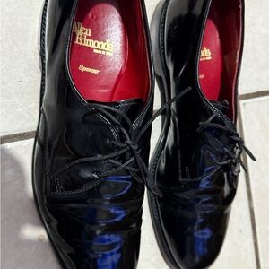 Allen Edmonds Black Oxford Shoes Sleek Formal Design